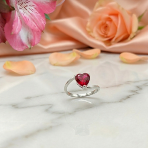 Dámský prsten Love